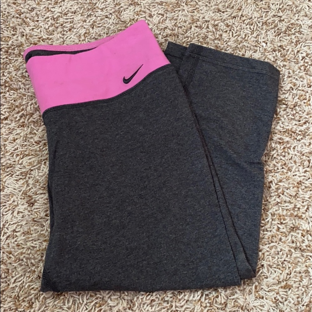 WOMENS NIKE YOGA PANTS